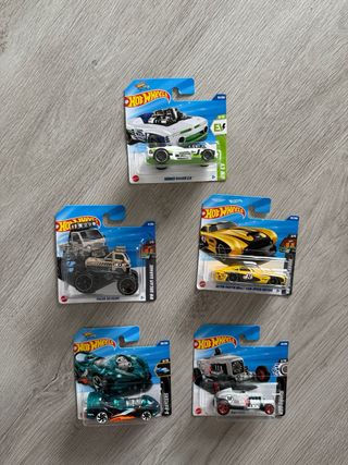 Hot Wheels: 3 Macchinine in Confezione