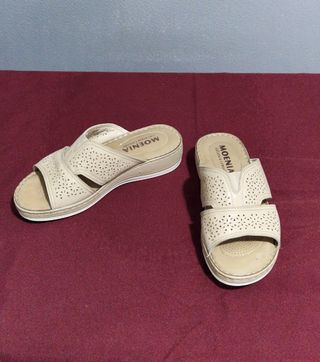Sandali Moenia beige, tg 35