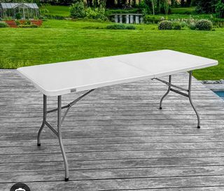 Alquiler de sillas y mesas plegables