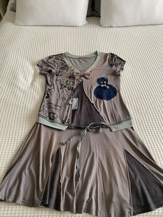 Vestido tipo Desigual gris y azul