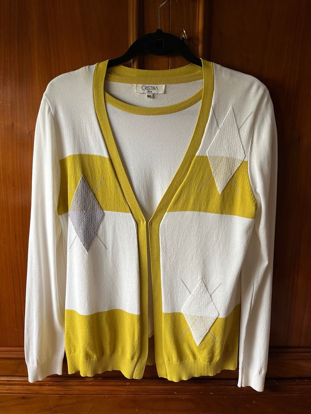 Conjunto Cristina blanco y amarillo