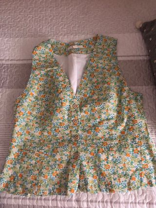 Chaleco flores verde-naranja
