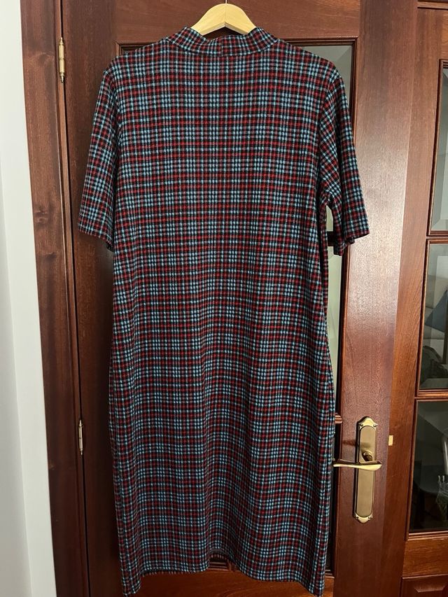 Vestido tipo punto de Zara