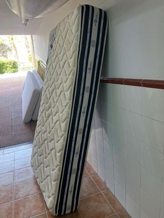 Cama madera completa
