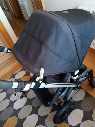 Silla de paseo +  Capazo Bugaboo Camaleón 