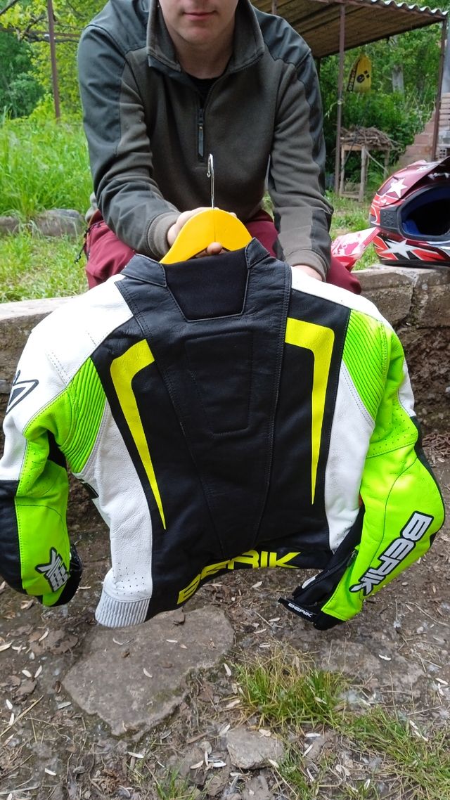 Traje moto Berik cuero