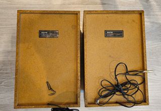 Altavoces Sanyo - Madera, sonido nítido