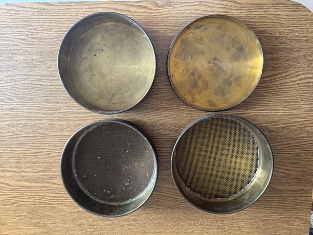 Contenitore scientifico ottone vintage