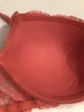 Sujetador Roxy color coral encaje, aros y push up