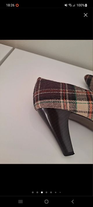 Zapatos tacón cuadros T.40