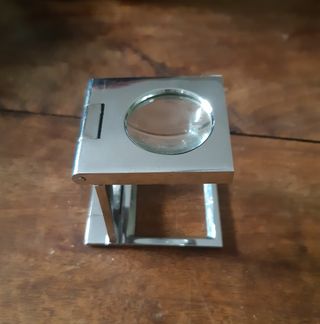 Lupa , cuenta hilos, Francia