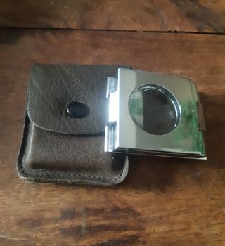 Lupa , cuenta hilos, Francia