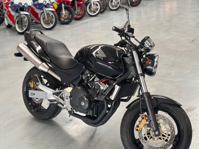 Honda Hornet 250 - Moto