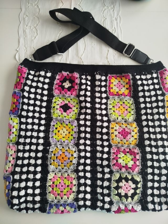 Borsa uncinetto granny square
