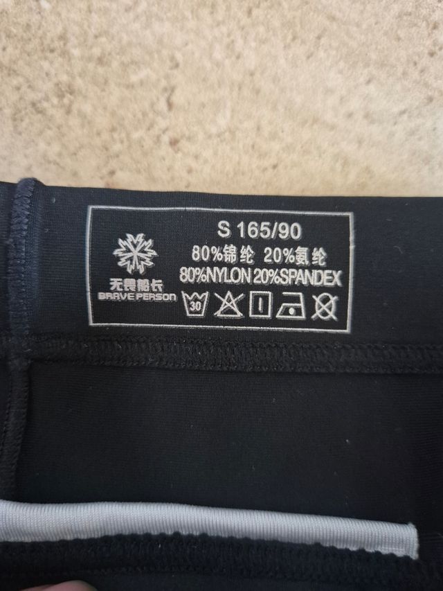 Bañador Brave Person bóxer negro-rosa