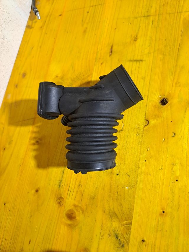 Codo admision BMW 1.6i M43