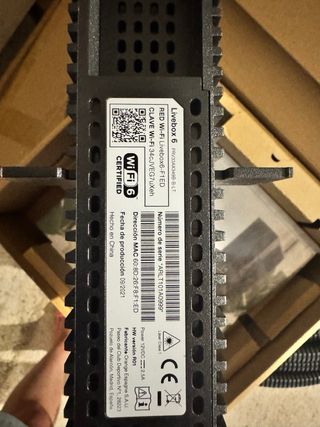Router Jazztel, livebox 6.
