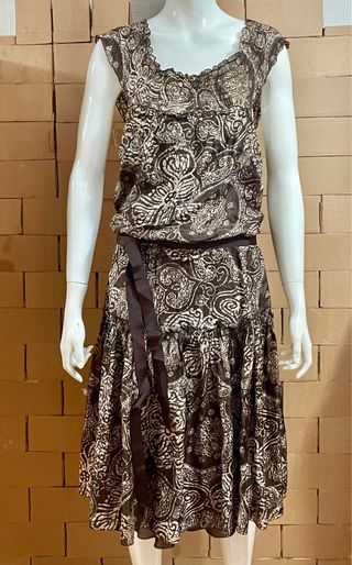 Vestido Zara seda marrón