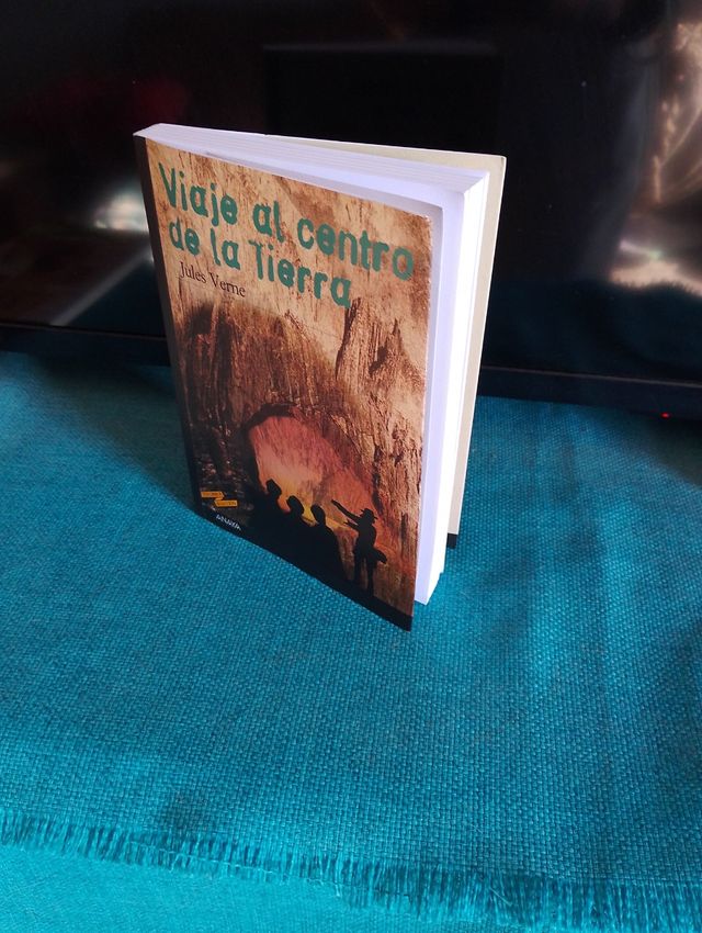 Viaje al centro de la Tierra (Tus Libros Selecc...