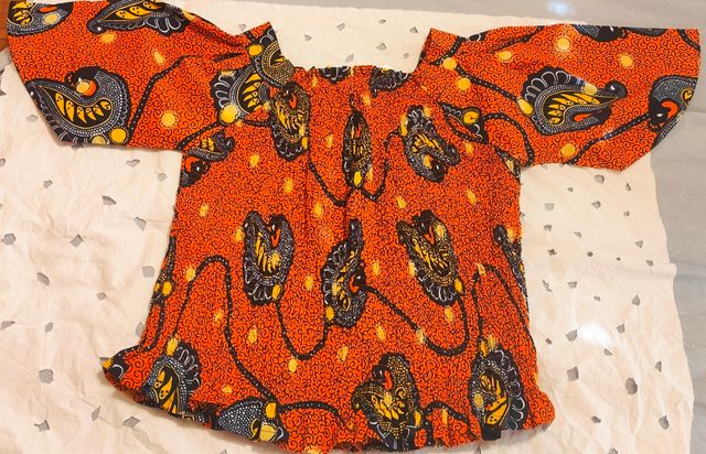 Blusa africana Nueva