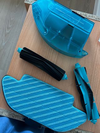 accersorios robot aspirador conga