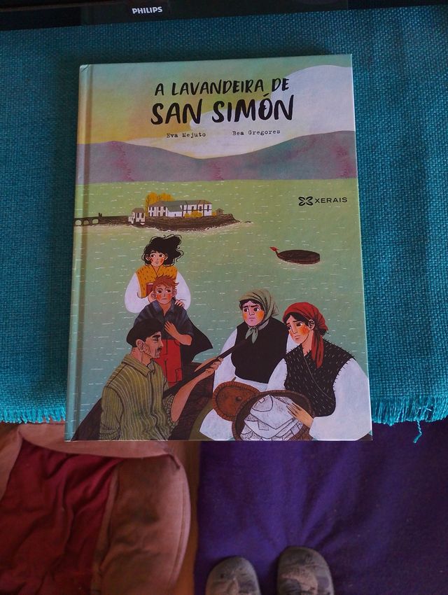 Lote de cinco libros en gallego