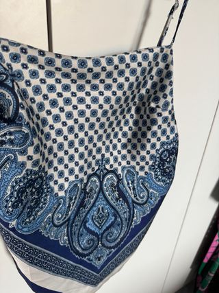 Top pañuelo azul y blanco