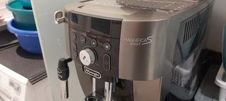 Cafetera DeLonghi Magnifica S Smart