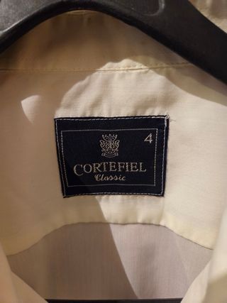 Camisa corte fiel beige manga corta