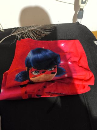 Buff Ladybug roja