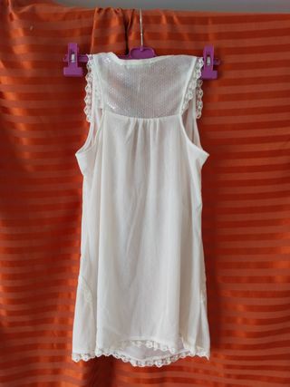 Blusa nueva con etiqueta T-L