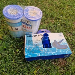 INTEX - Limpiafondos y 2 filtros