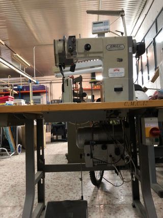 MÁQUINAS INDUSTRIALES PARA COSER CUERO