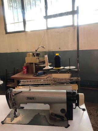 MÁQUINAS INDUSTRIALES PARA COSER CUERO