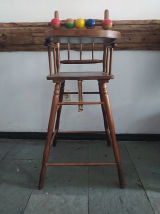 Trona antigua madera infantil