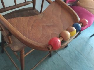 Trona antigua madera infantil