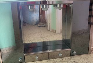 Mueble baño con espejo y luz