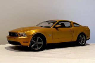 Maqueta Greenlight Ford Mustang GT escala 1:18