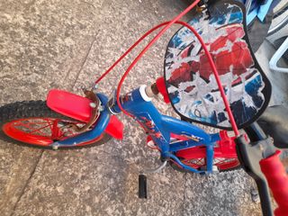 Bicicleta Spiderman niño 14" usada