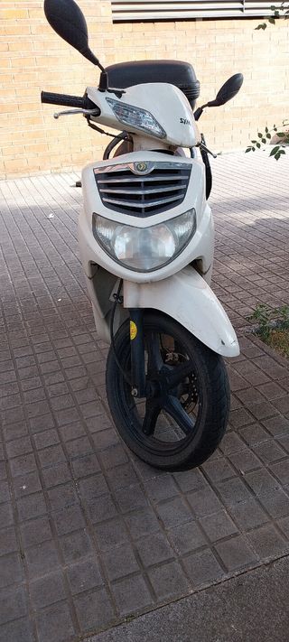Sym HD 125 Evo - Scooter