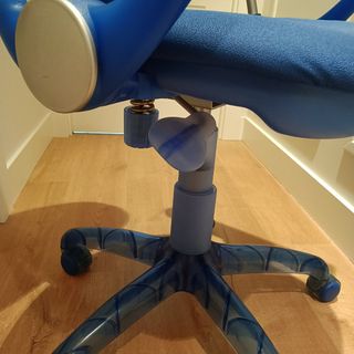 Silla escritorio azul Corte Inglés