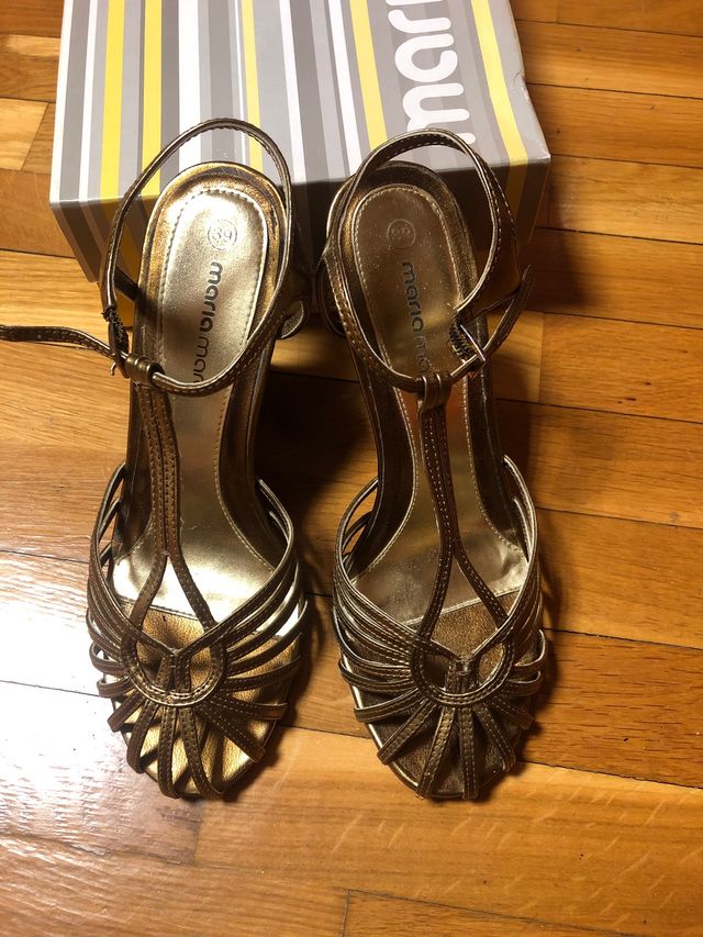 Sandalias doradas María Mare - 39
