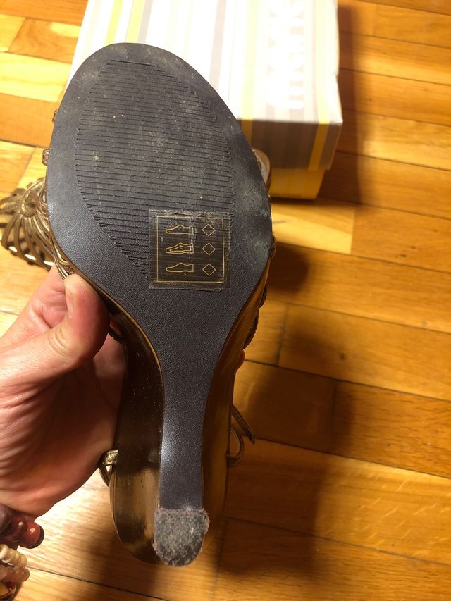 Sandalias doradas María Mare - 39