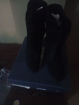 Botines Pedro Miralles negros 39