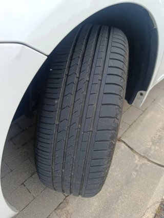 Toyota Avensis 2016