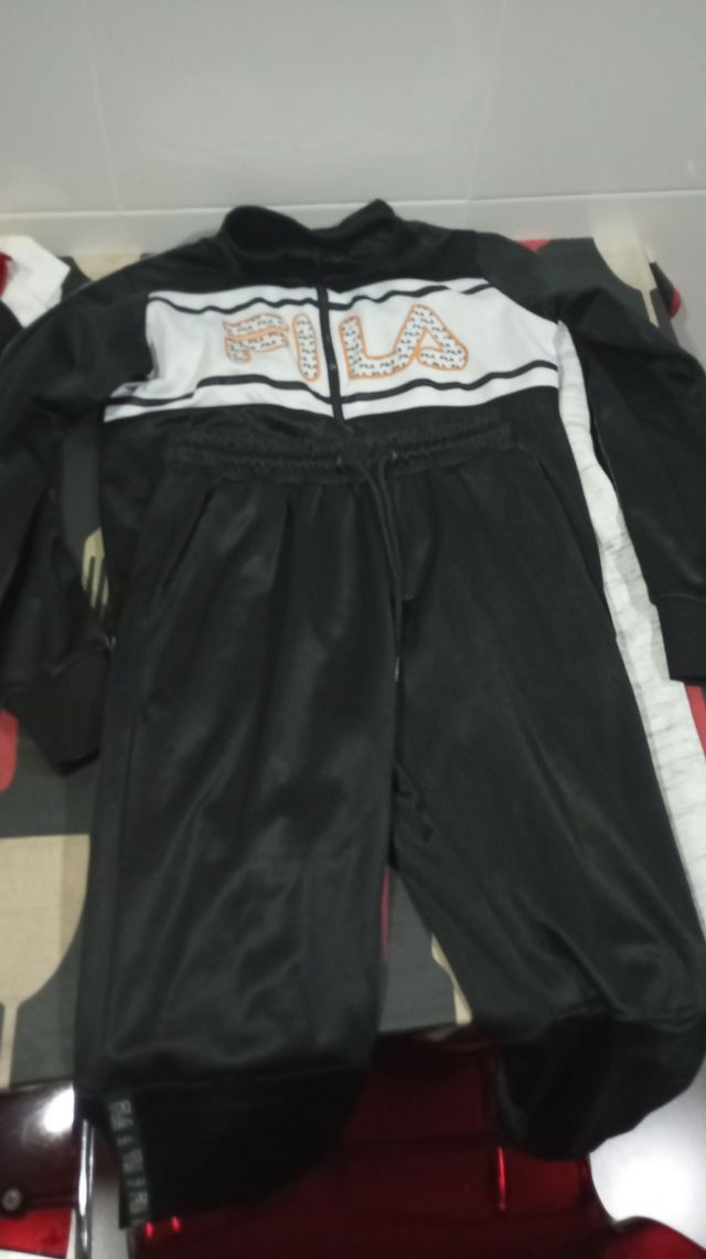 Chándal Fila niño talla 10