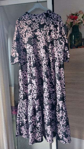 Vestido flores negro y rosa