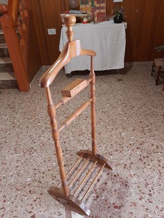 Perchero madera antiguo con cajón