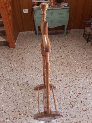 Perchero madera antiguo con cajón