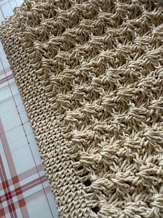 Borsa a spalla in paglia beige